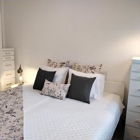 Buddies Charm House Aveiro Esterno foto