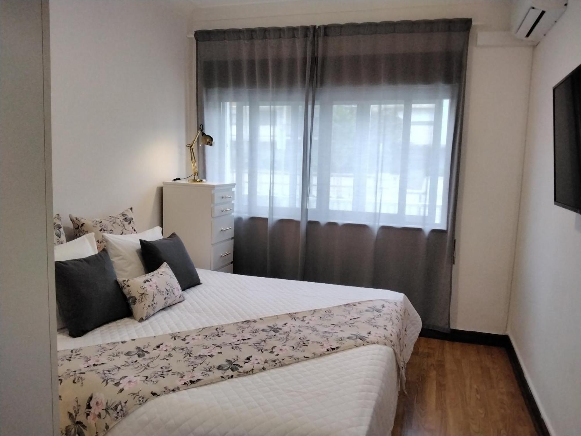 Buddies Charm House Aveiro Esterno foto