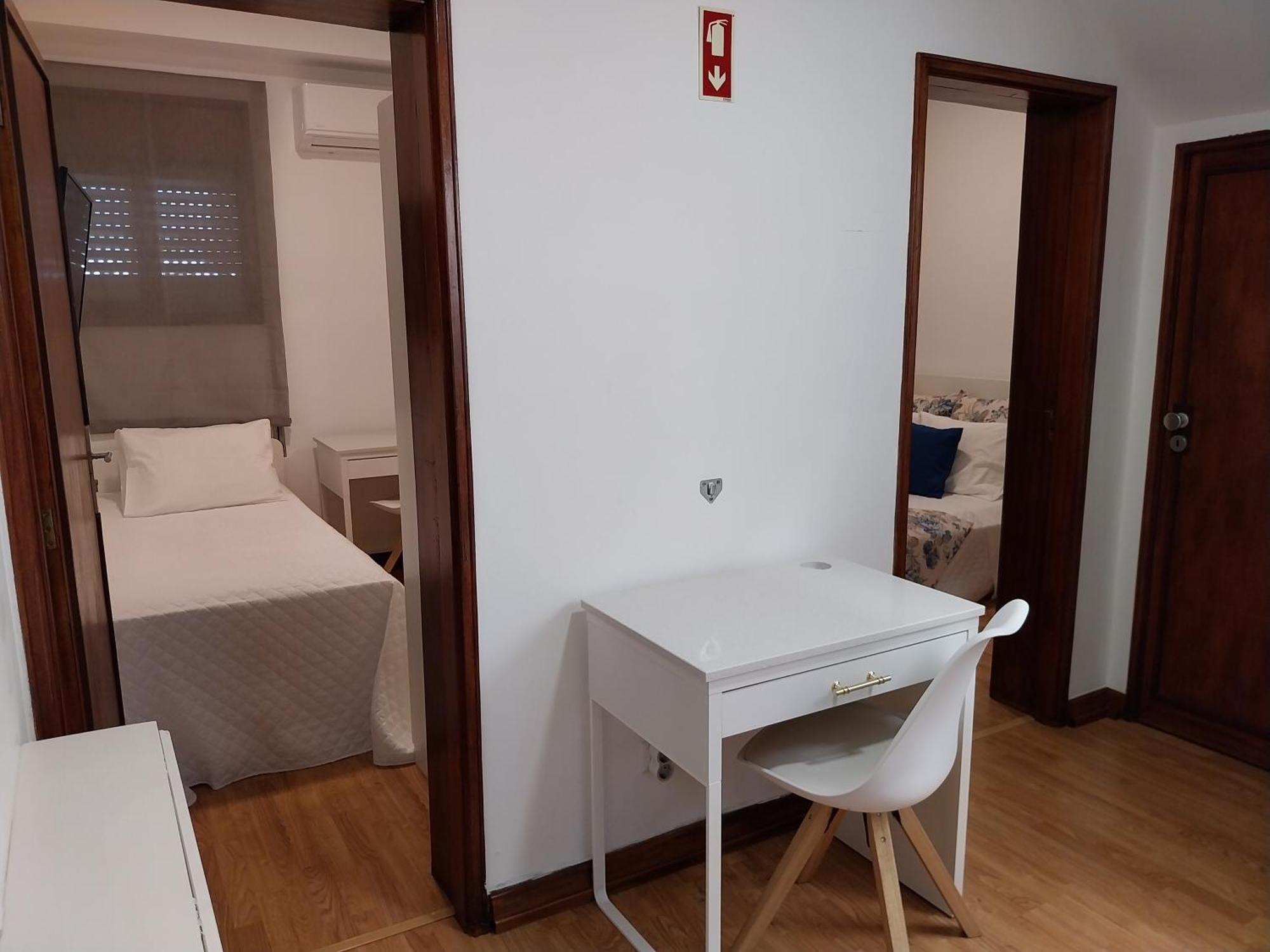 Buddies Charm House Aveiro Esterno foto